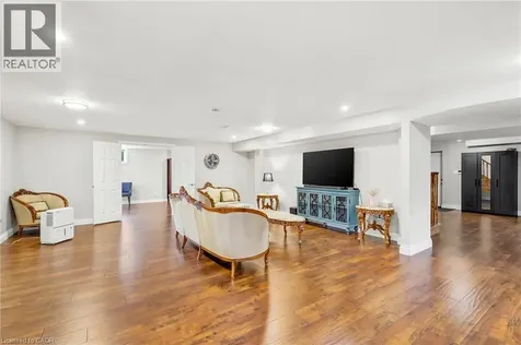 281 Stone Church Road West Hamilton ON L9B 1A2