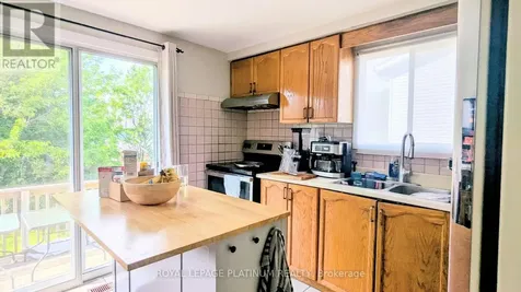 630 Pinerow Crescent Waterloo ON N2T 2K8