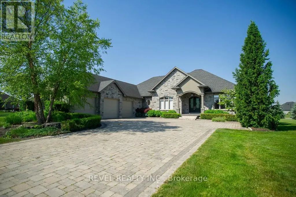 29 Westlake Boulevard Brantford ON N3T 0E1