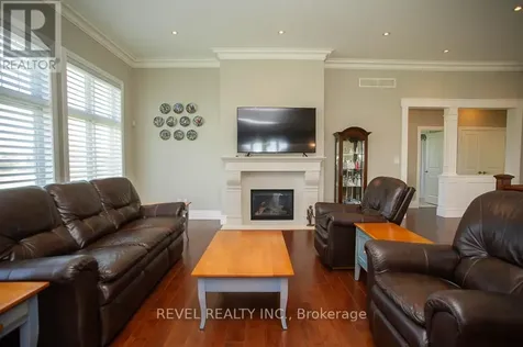 29 Westlake Boulevard Brantford ON N3T 0E1