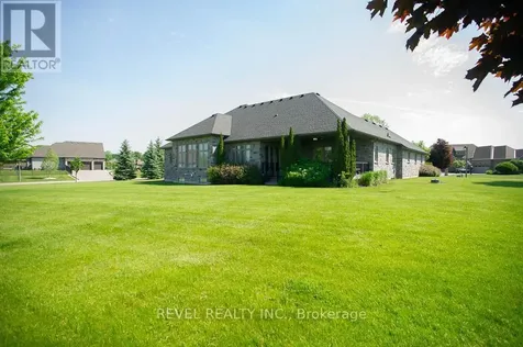 29 Westlake Boulevard Brantford ON N3T 0E1