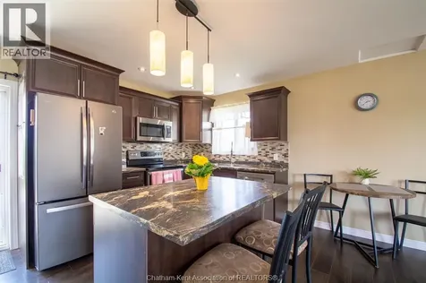 227 Bristol Drive Chatham ON N7M 6K9