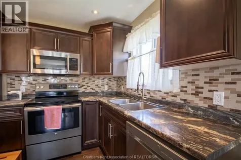 227 Bristol Drive Chatham ON N7M 6K9