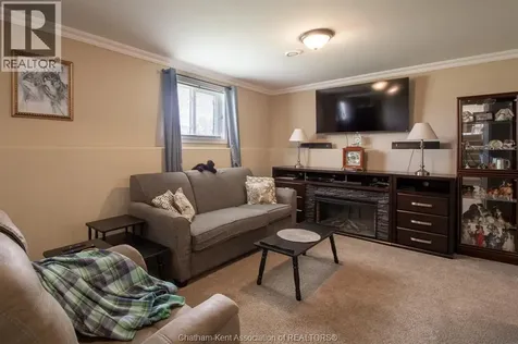 227 Bristol Drive Chatham ON N7M 6K9