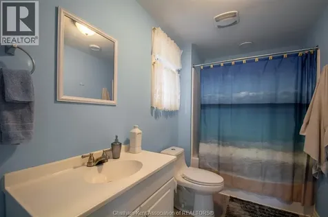 227 Bristol Drive Chatham ON N7M 6K9