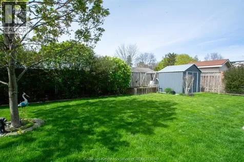 227 Bristol Drive Chatham ON N7M 6K9