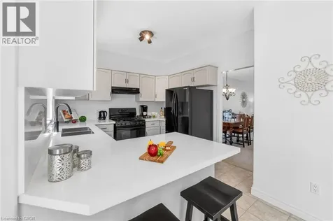 72 Beardmore Crescent Acton ON L7J 2Z1