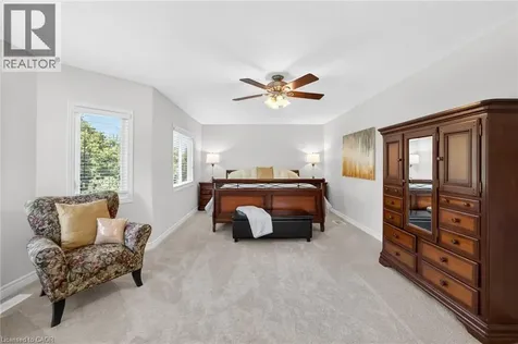 72 Beardmore Crescent Acton ON L7J 2Z1