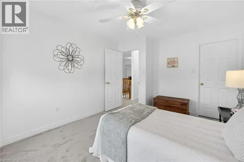 72 Beardmore Crescent Acton ON L7J 2Z1