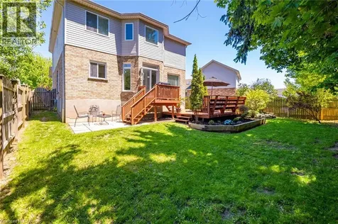 72 Beardmore Crescent Acton ON L7J 2Z1