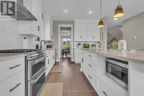 18 Thompson Court Tillsonburg ON N4G 0G3