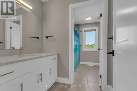18 Thompson Court Tillsonburg ON N4G 0G3