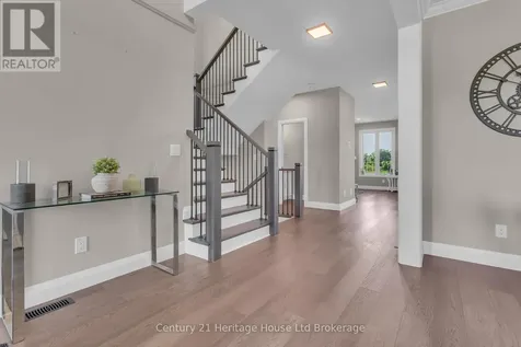 18 Thompson Court Tillsonburg ON N4G 0G3