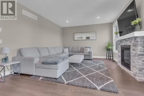 18 Thompson Court Tillsonburg ON N4G 0G3