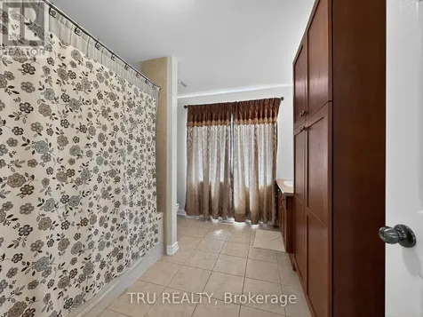 200 Celtic Ridge Crescent Ottawa ON K2W 0C1