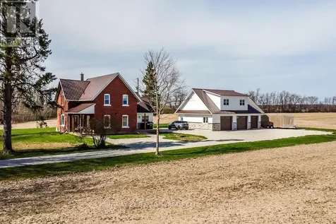 1153 Glengarry Landing Road South Springwater ON L9X 1E1