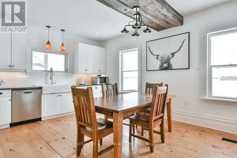 1153 Glengarry Landing Road South Springwater ON L9X 1E1