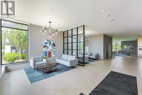 555 William Graham Drive Aurora ON L4G 7C4