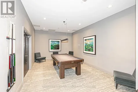 555 William Graham Drive Aurora ON L4G 7C4