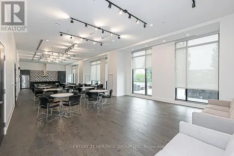 555 William Graham Drive Aurora ON L4G 7C4
