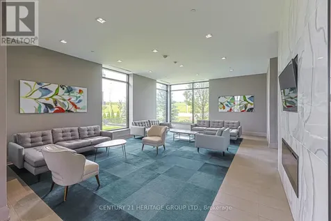 555 William Graham Drive Aurora ON L4G 7C4