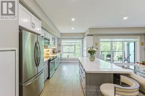 555 William Graham Drive Aurora ON L4G 7C4