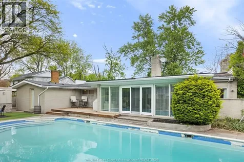 3521 Ouellette Windsor ON N9E 3M3