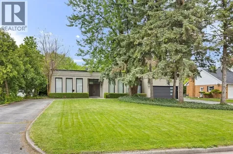 3521 Ouellette Windsor ON N9E 3M3