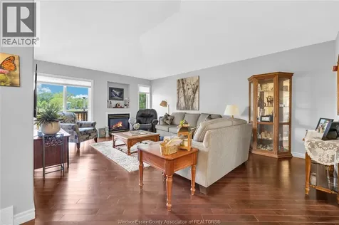32 Robson Road Leamington ON N8H 2M9