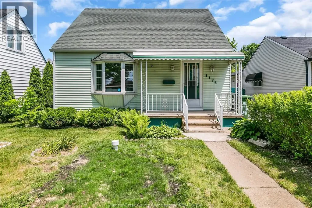 1176 California Avenue Windsor ON N9B 2Z9