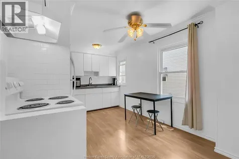 1176 California Avenue Windsor ON N9B 2Z9