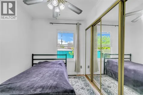 1176 California Avenue Windsor ON N9B 2Z9