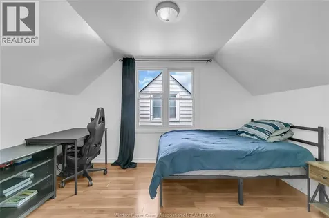 1176 California Avenue Windsor ON N9B 2Z9
