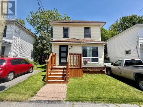 9 Bergin Avenue Cornwall ON K6H 3Y7