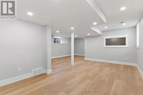 57 Crawford Street Chatsworth ON N0H 1G0