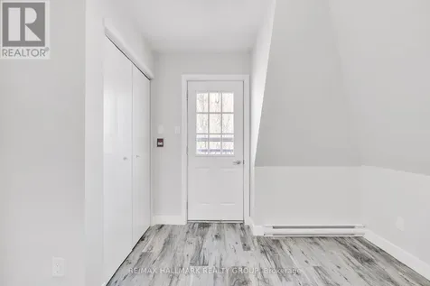 261 Somerset Street East Ottawa ON K1N 6V5