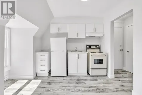 261 Somerset Street East Ottawa ON K1N 6V5