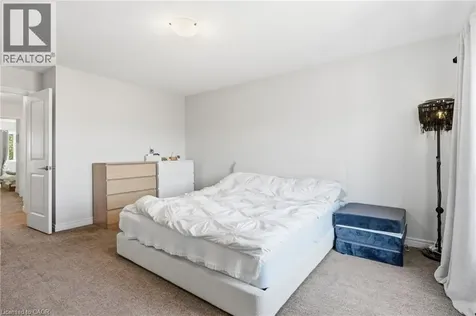 35 Pelican Lane Hamilton ON L8K 0A4