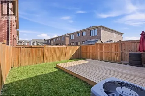 35 Pelican Lane Hamilton ON L8K 0A4