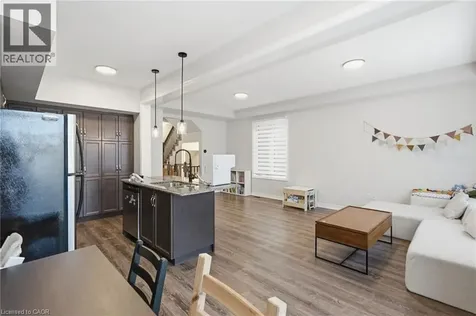 35 Pelican Lane Hamilton ON L8K 0A4