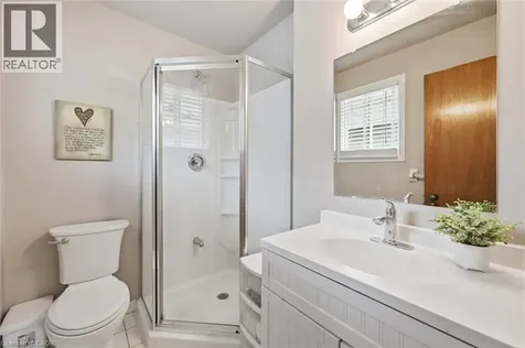 28 Rousseaux Street Hamilton ON L9G 2W5