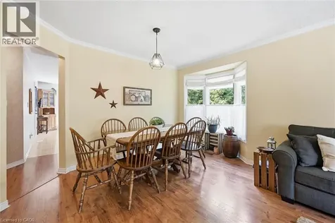 28 Rousseaux Street Hamilton ON L9G 2W5