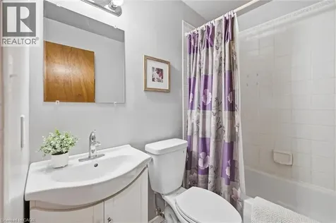 28 Rousseaux Street Hamilton ON L9G 2W5