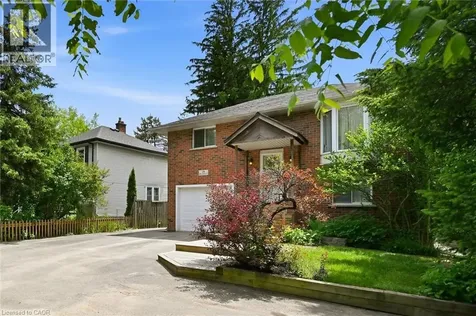 28 Rousseaux Street Hamilton ON L9G 2W5