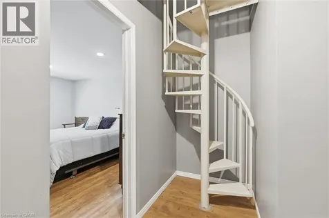 28 Rousseaux Street Hamilton ON L9G 2W5