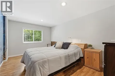 28 Rousseaux Street Hamilton ON L9G 2W5