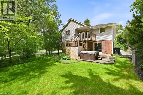 28 Rousseaux Street Hamilton ON L9G 2W5