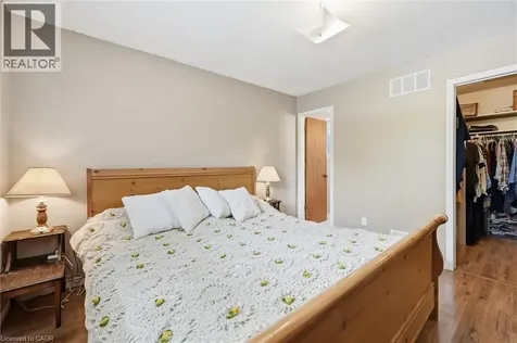 28 Rousseaux Street Hamilton ON L9G 2W5