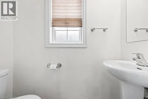 14 Hiscott Drive Waterdown ON L8B 0A2