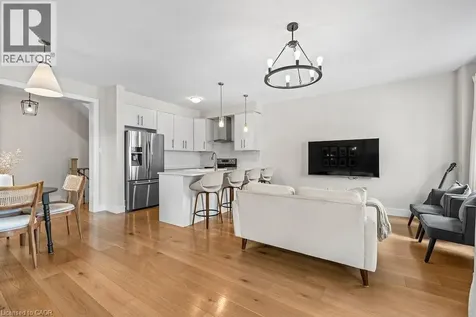 14 Hiscott Drive Waterdown ON L8B 0A2